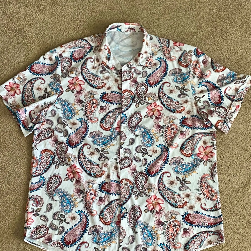 Men’s Shelucki button up shirt